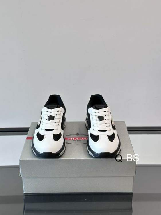 Picture of Prada Shoes _SKUPradasz38-45BS101219406